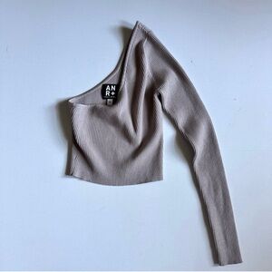 Alp N Rock One-Shoulder Ribbed Long Sleeve Top in Taupe